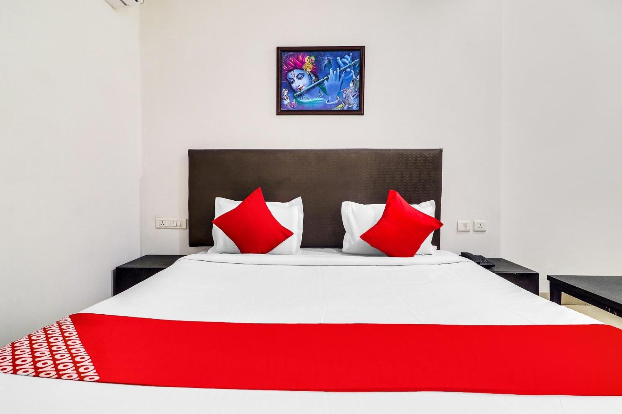 היידראבד Super Hotel O Qualia Hotel Dilsukhnagar Near Dilsukhnagar Metro Station מראה חיצוני תמונה